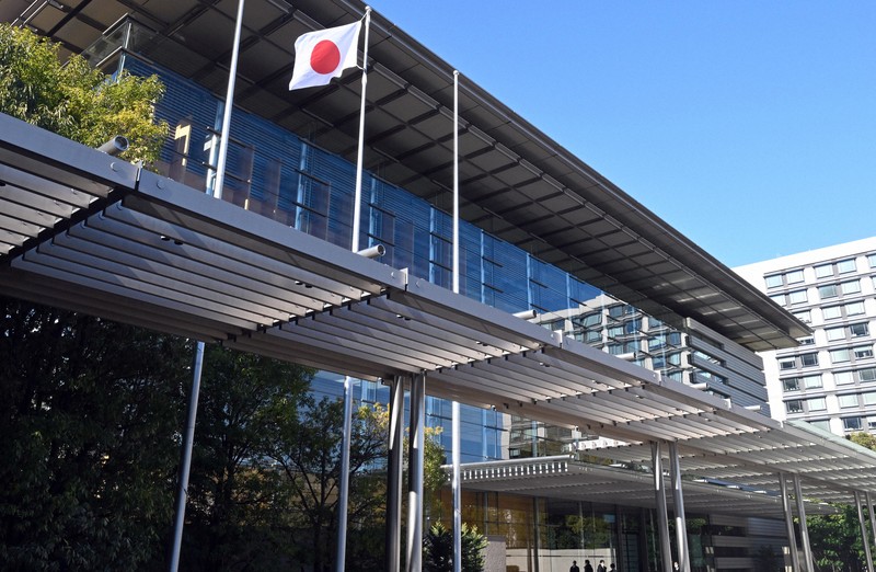 【政府】現金給付見送りで調整　ガソリン補助金など経済対策策定へ